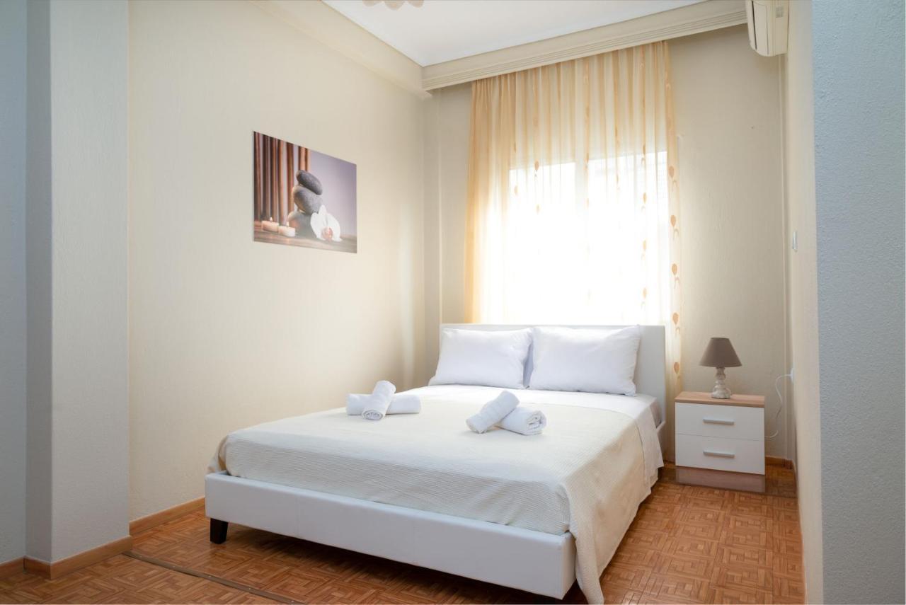 Pleasures House Apartment