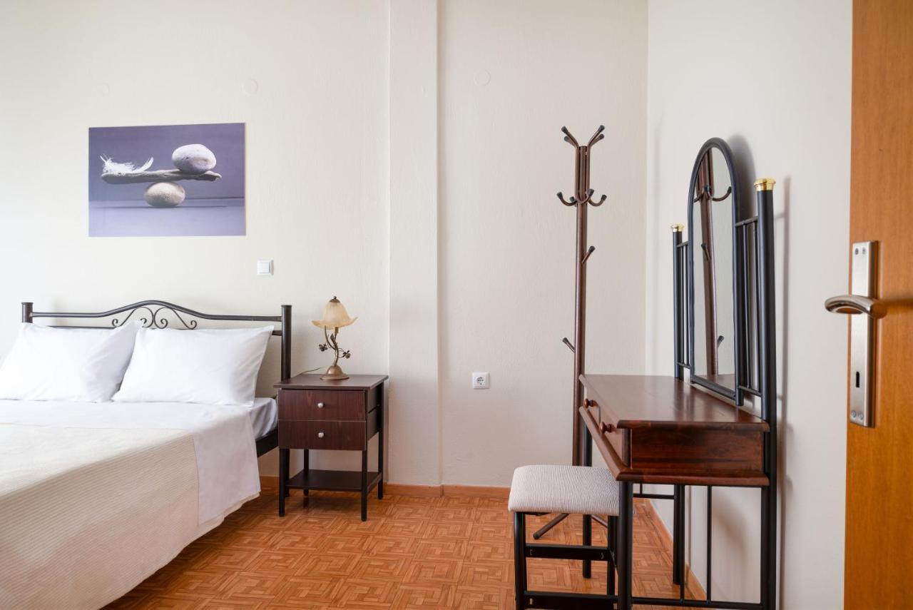 Pleasures House Kavala